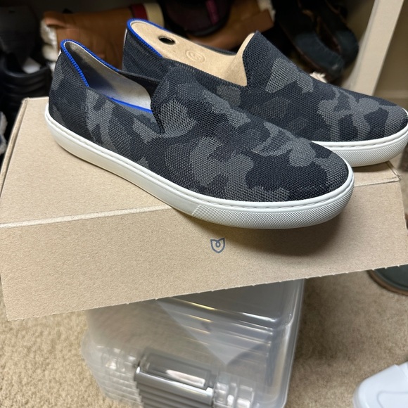 Rothy’s original slip on sneaker - Picture 3 of 6